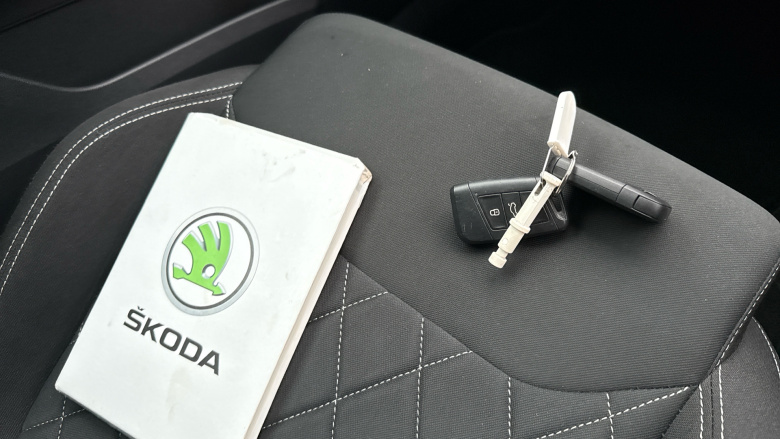 Skoda Karoq 1.5 TSI Sportline 5dr DSG Petrol Estate